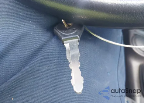 2002 Ford Escort Zx2 из США, поврежденный, VIN 3FAFP11322R237943